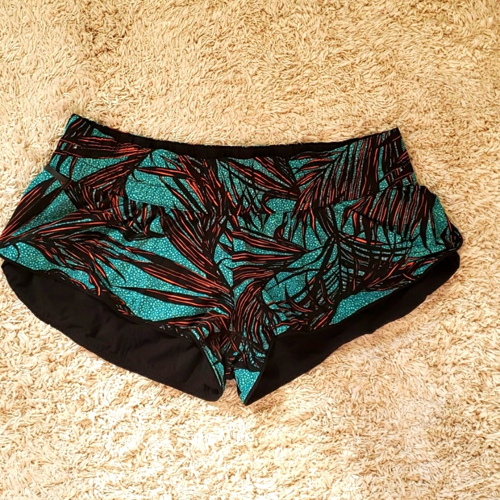 Lululemon athletica women's shorts